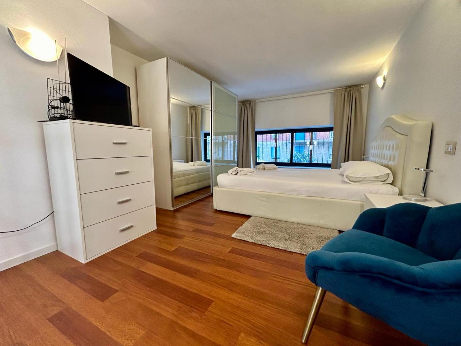 Ferienwohnung Kibilu - Via Tolmezzo - Ospedale San Raffaele - Stazione Di Lambrate Mailand Exterior foto
